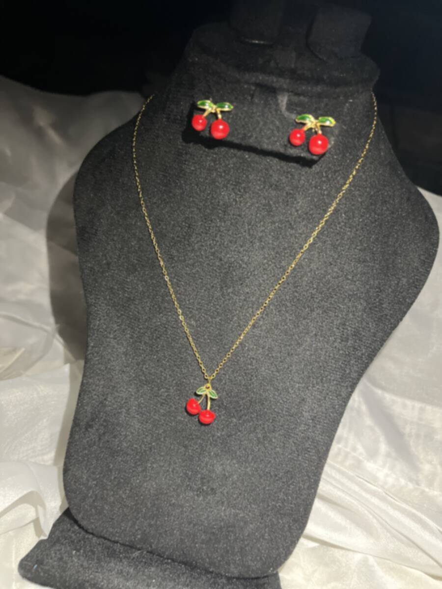 طقم كامل حلق وسلسلة كريز